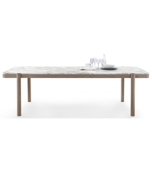 Gustav Flexform Tisch