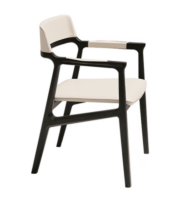 Alexa Giorgetti Armstuhl