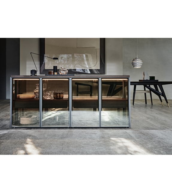 Qinten Molteni & C Sideboard