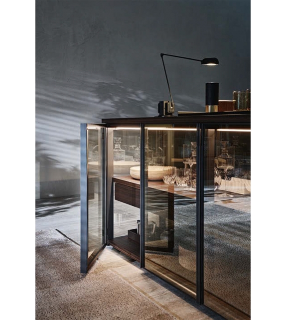 Qinten Molteni & C Sideboard