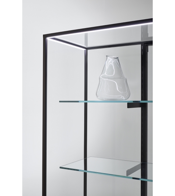 Wunderkammer Glas Italia Showcase