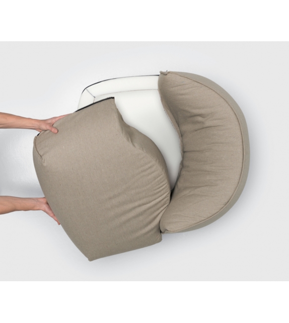 Brioni Lounge Chair Kristalia