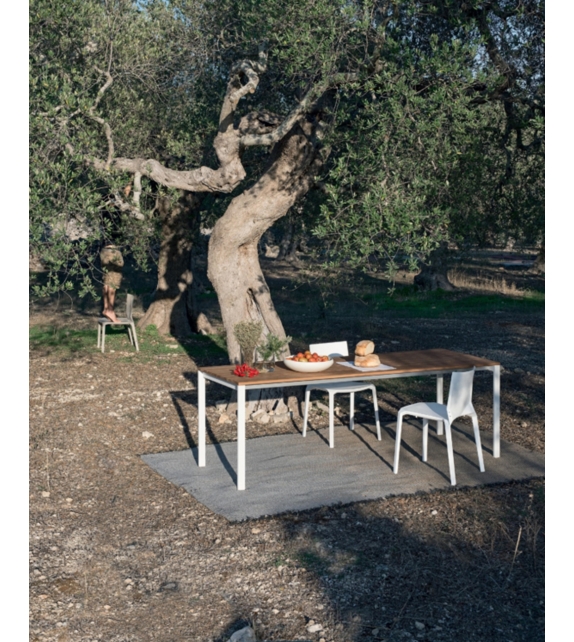 Mustache-GA Kristalia Alfombra