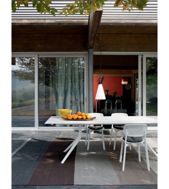 Mustache-RE Kristalia Teppich