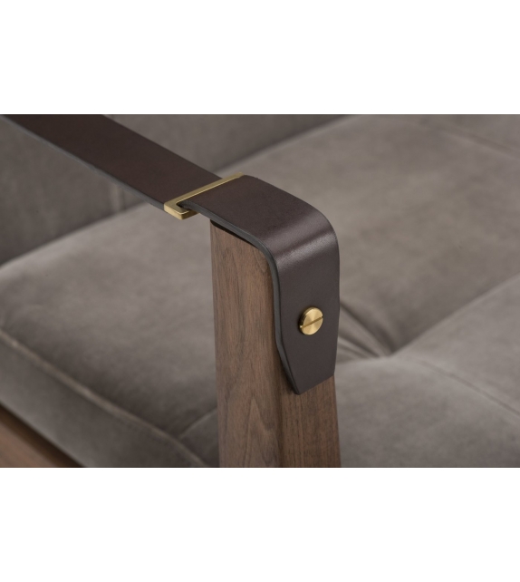 Capo De La Espada Lounge Armchair