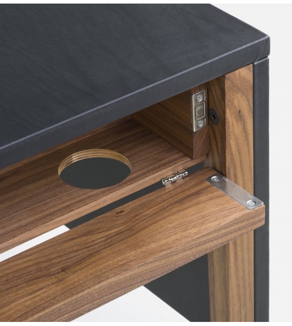 Drape De La Espada Bureau