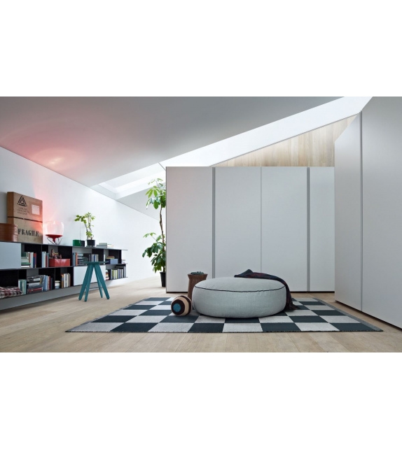 New Entry Poliform Armoire