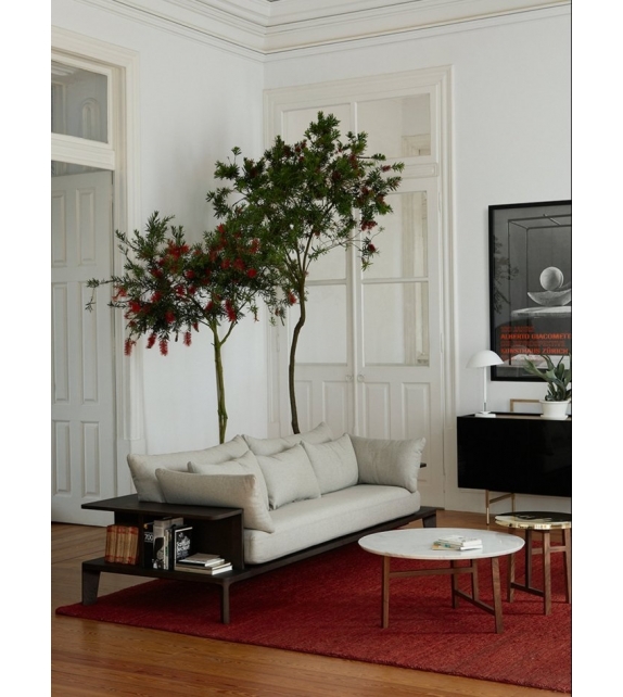 Platform De La Espada Sofa