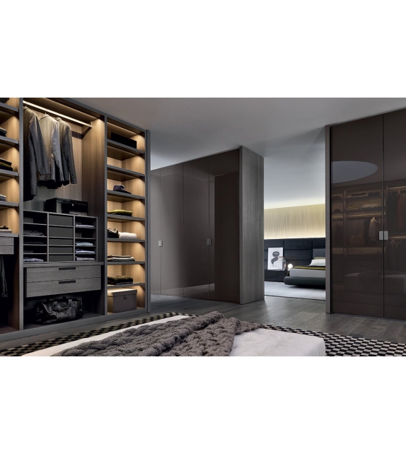 Senzafine Poliform Walk-in Closet