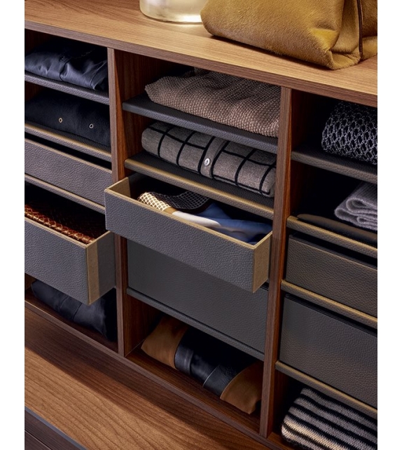 Senzafine Poliform Walk-in Closet