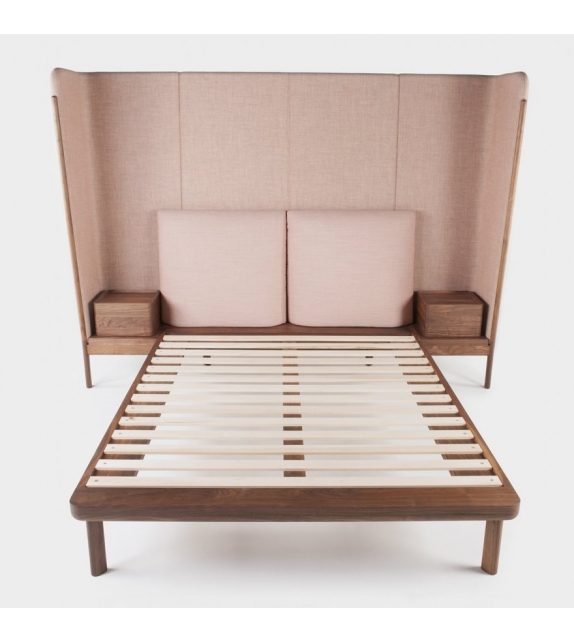 Dubois Tall De La Espada Bed