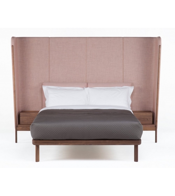 Dubois Tall De La Espada Bett