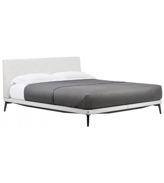 Mcqueen De La Espada Cama