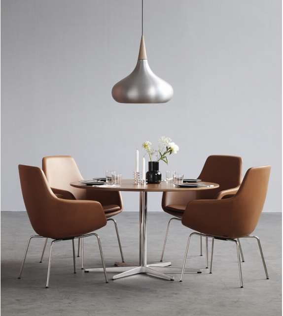 Little Giraffe™ Fritz Hansen Chaise