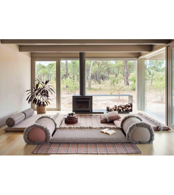 Garden Layers Gan Big Cylindrical Cushion