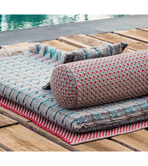 Garden Layers Gan Rectangular Cushion