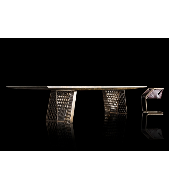 Stealth Henge Tavolo