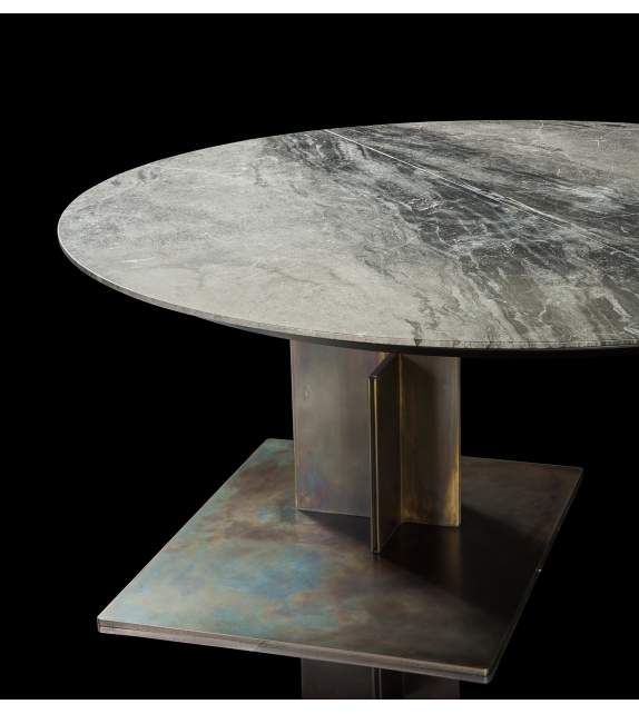 Henge Shift Table Lounge