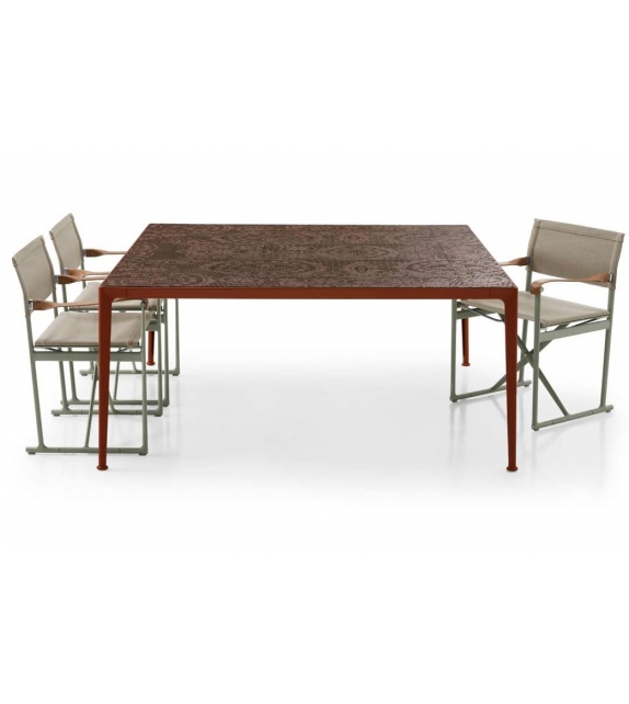 Mirto B&B Italia Outdoor Tisch