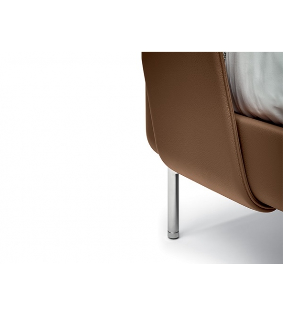 Coupé Poltrona Frau Bed