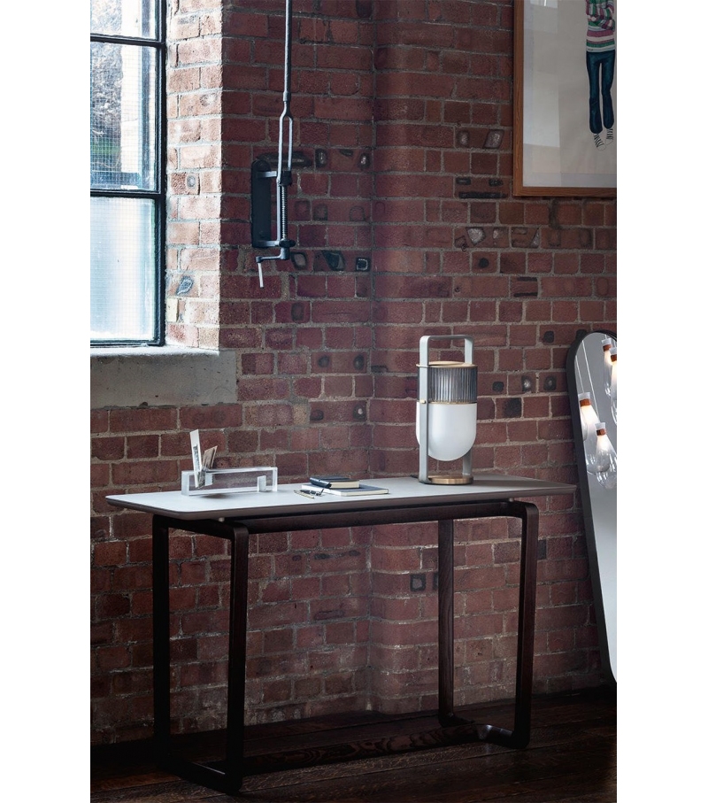 Fidelio Console Poltrona Frau