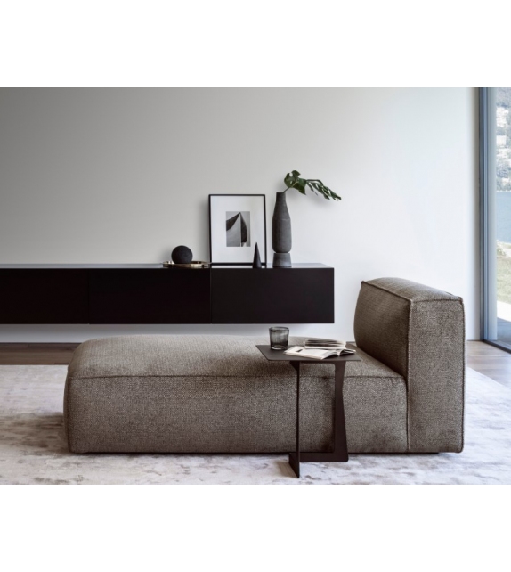 Shiny Nicoline Coffee Table