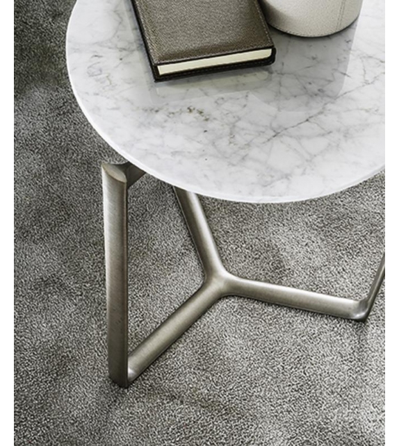 Arne Casamilano Couchtisch