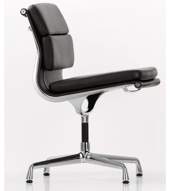 Vitra: Softpad Group  EA 205 Stuhl