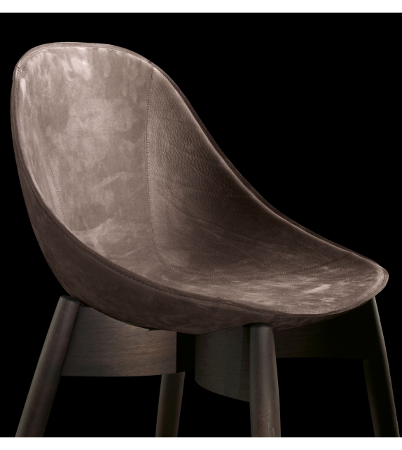 June Chair Henge Stuhl