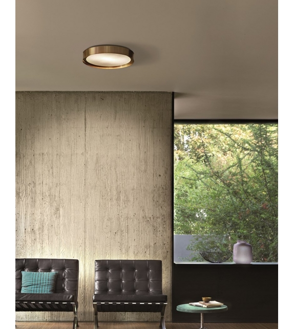 Alba Wall Lamp Oluce