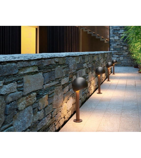 Amanita Outdoor Floor Lamp Oluce