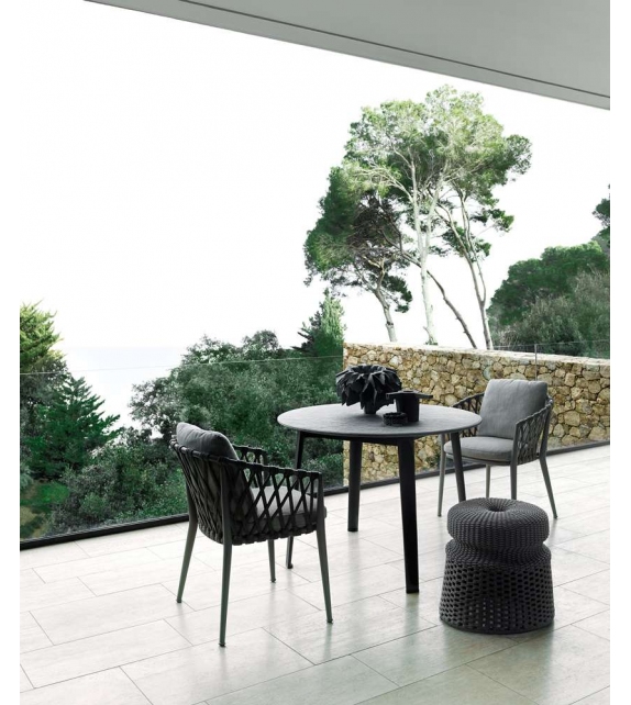 Ginepro B&B Italia Outdoor Mesa