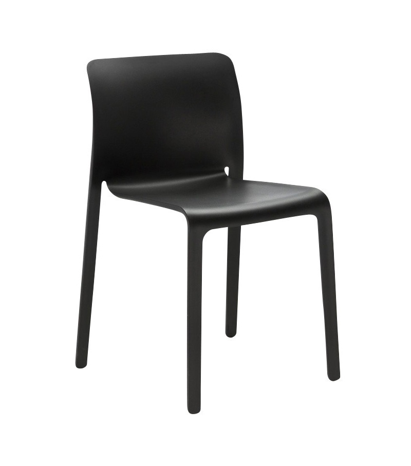 First Magis Chaise