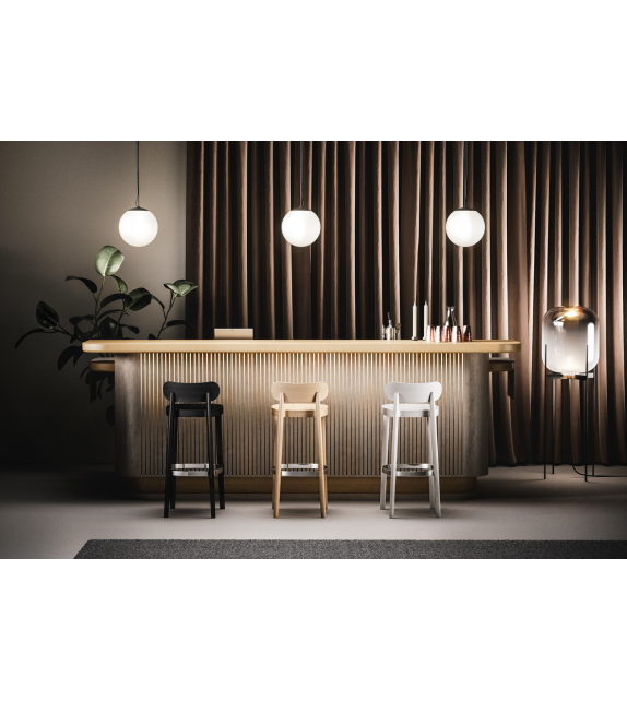 118 MH Thonet Taburete