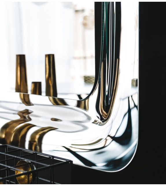 Glenn Cattelan Italia Mirror