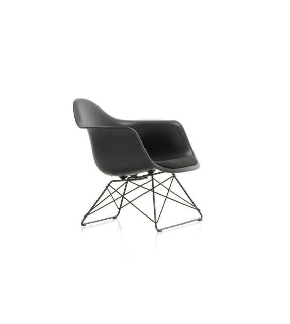 Eames Plastic Armchair LAR Vitra Sessel