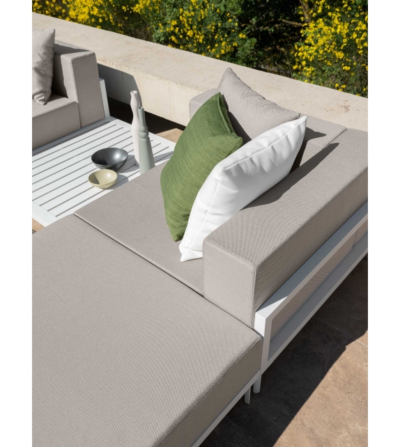 Cleo//Alu Talenti Couchtisch