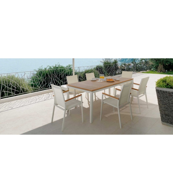 Timber Talenti Chaise