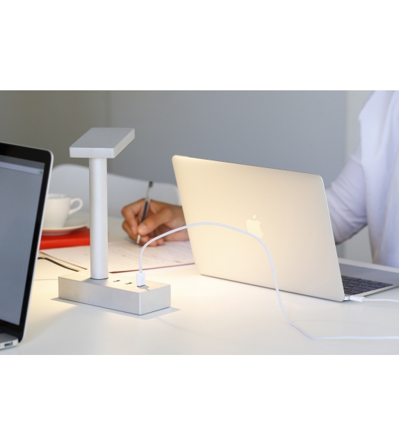 Ready for shipping - W152 Busby Wastberg Table Lamp