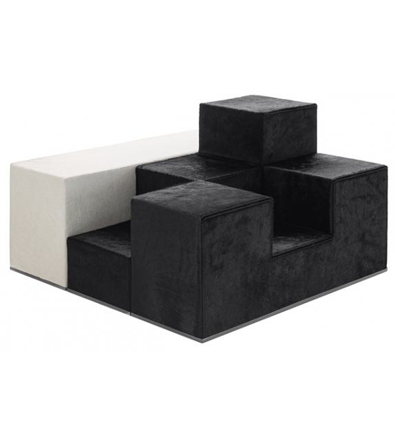 Gli Scacchi B&B Italia Occasional Table