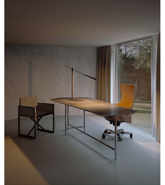 FLAMINGO T Olev Tischleuchte