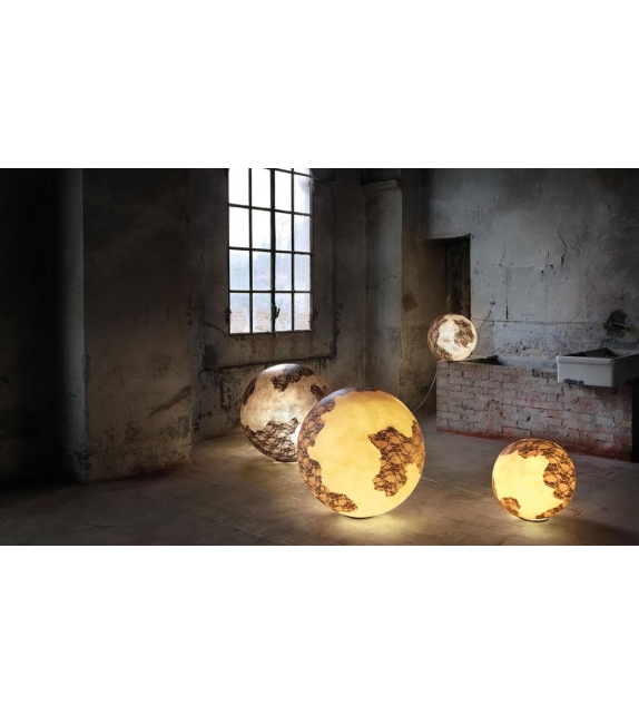 Ululì Karman Floor Lamp