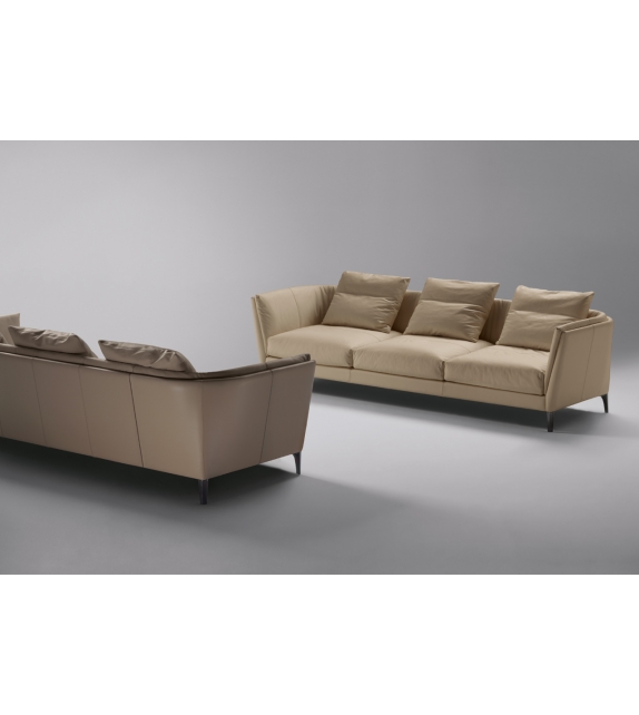 Poltrona Frau Bretagne Sofa