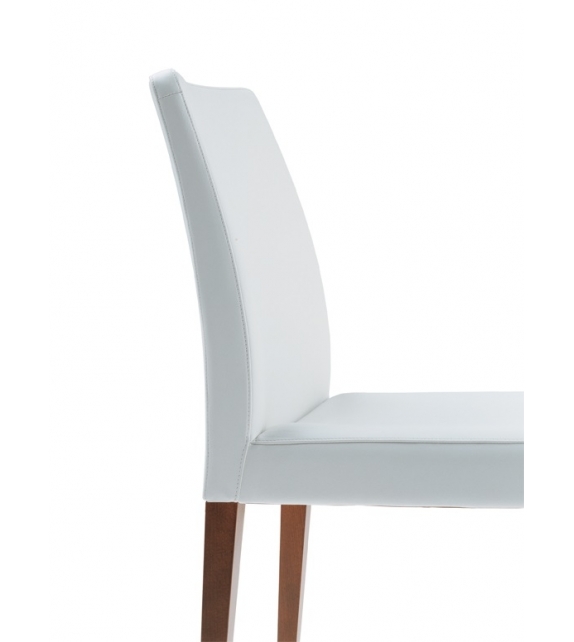 Liz Poltrona Frau Stuhl