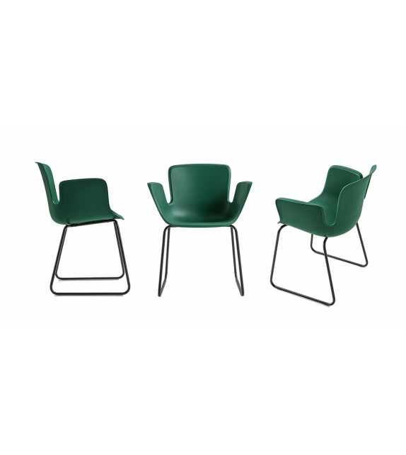 Juli Plastic Cappellini Armstuhl mit Schlittenbasis