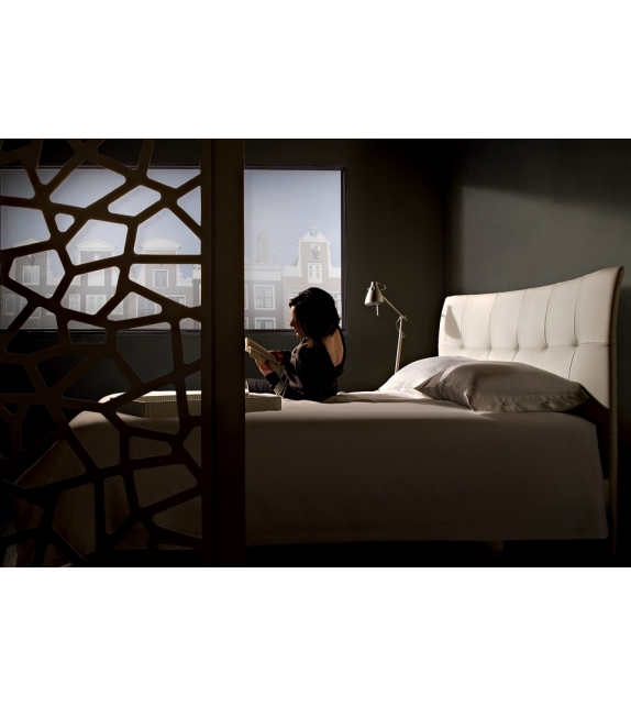 Aurora Due Poltrona Frau Bed