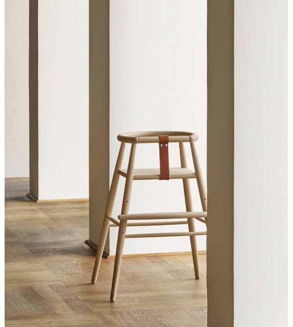 ND54 High Chair