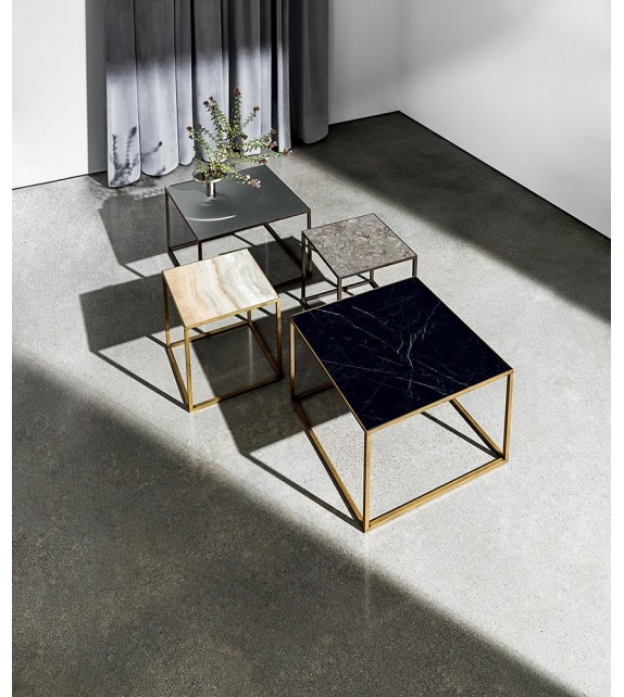 Quadro Sovet Couchtisch