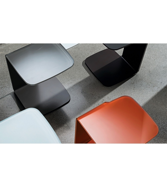 Shell Colour Sovet Table Basse