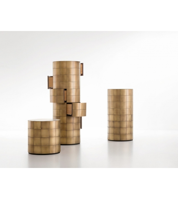 Pandora DeCastelli Chest of Drawers